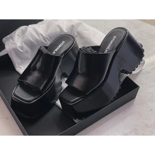 Korean Fashion Casual Leather Wedge Sandals – Comfortable & Flexible