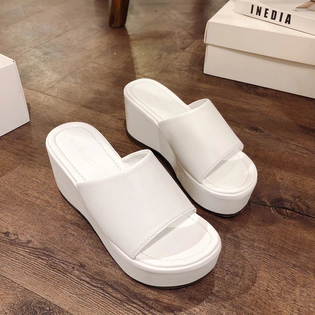 Korean Fashion Casual Leather Wedge Sandals – Comfortable & Flexible
